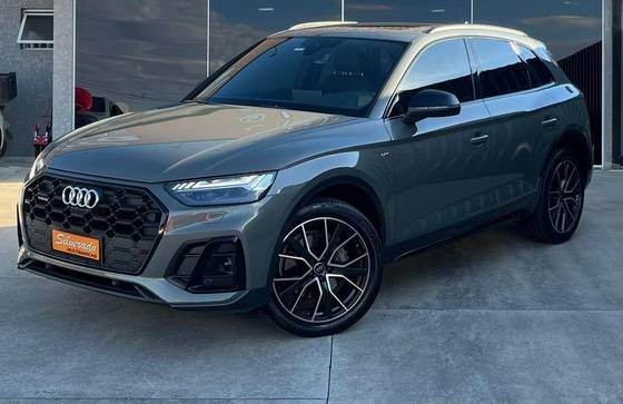 AUDI Q5 2.0 45 TFSI GASOLINA PRESTIGE QUATTRO S TRONIC AUDI Q5 2.0 45 TFSI GASOLINA PRESTIGE QUATTRO S TRONIC